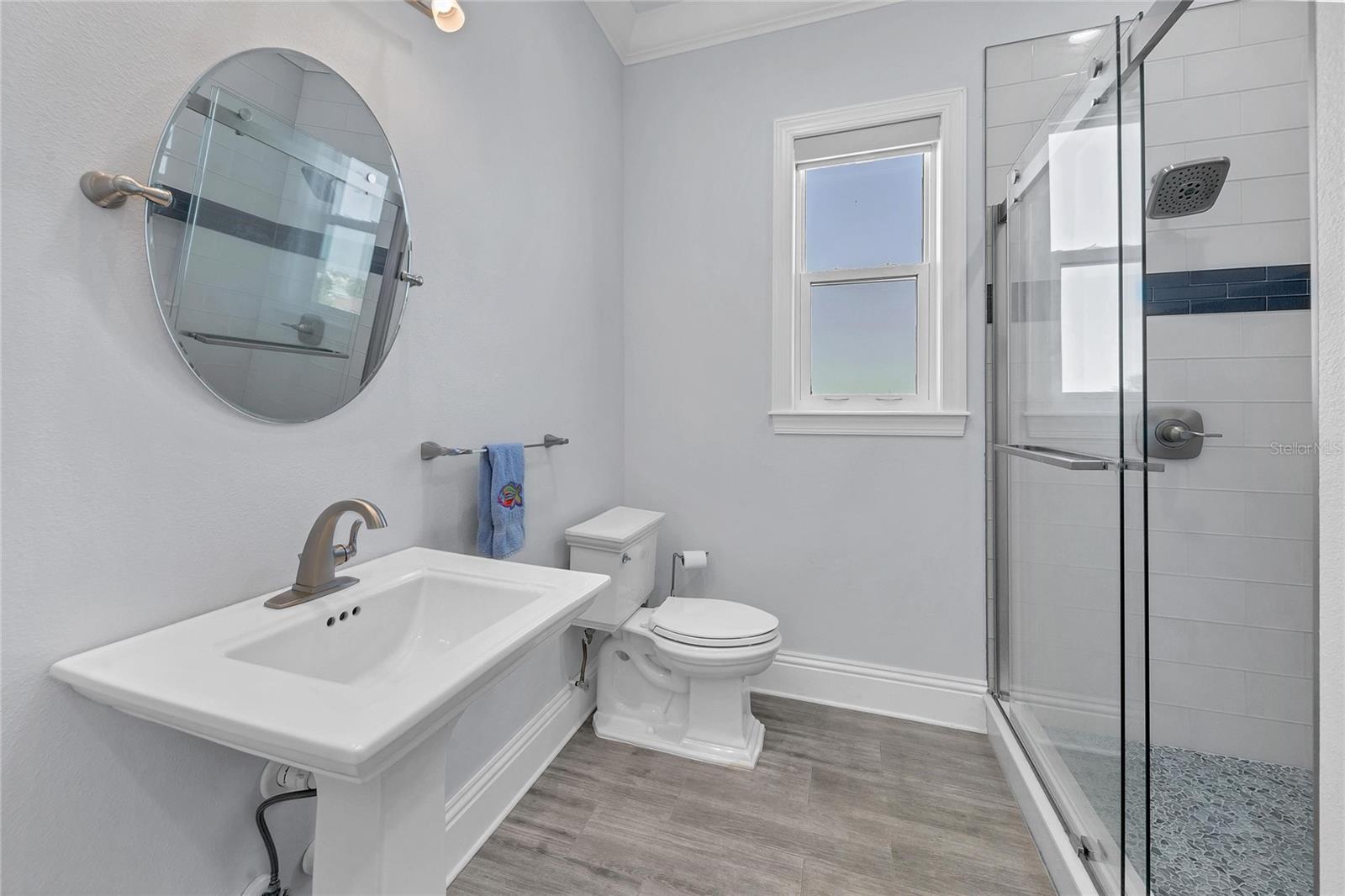 GROVE CITY SHORES - Residential