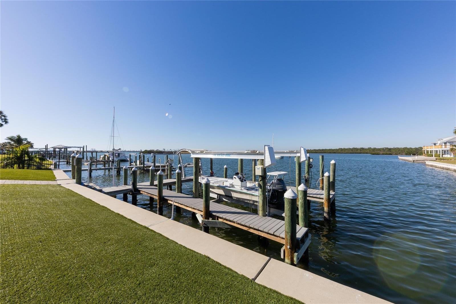 GROVE CITY SHORES - Residential