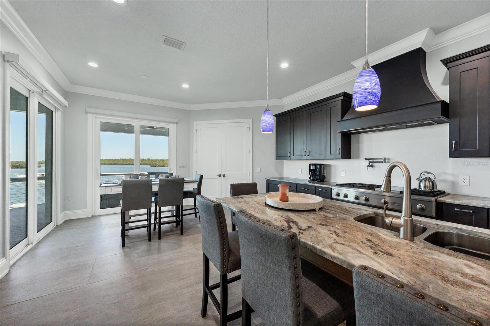 GROVE CITY SHORES - Residential