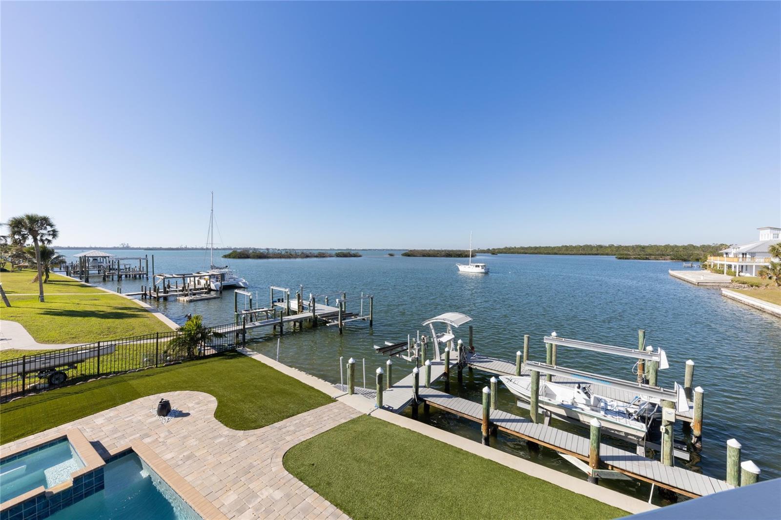 GROVE CITY SHORES - Residential