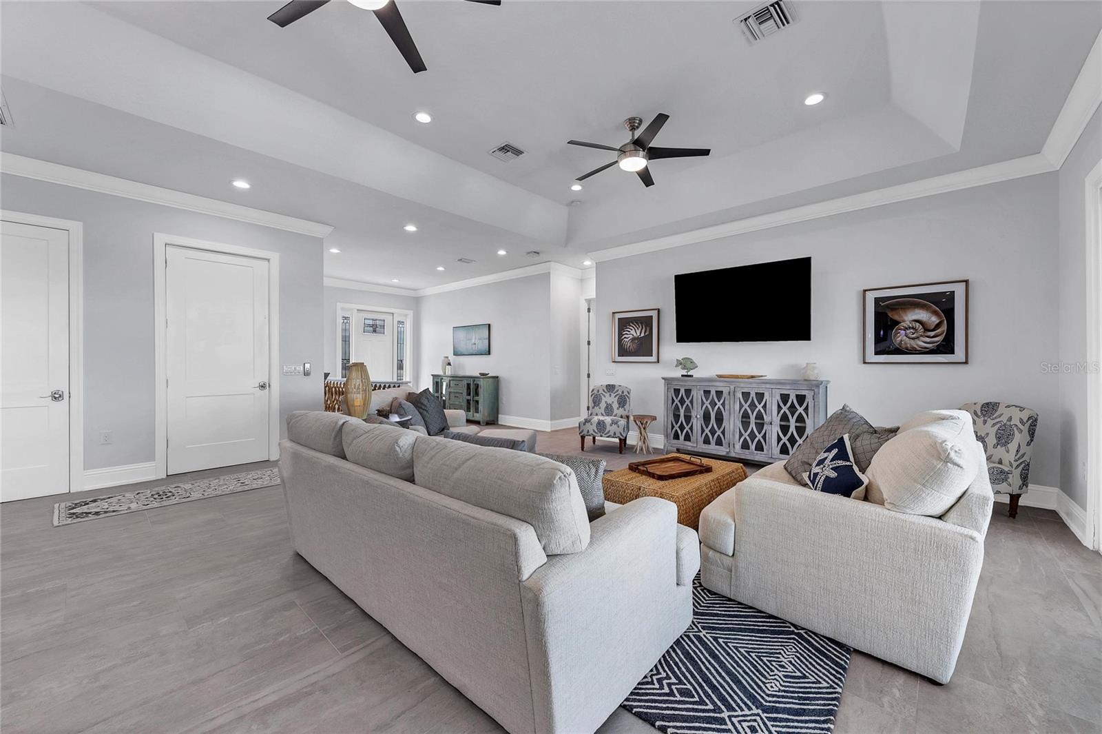 GROVE CITY SHORES - Residential