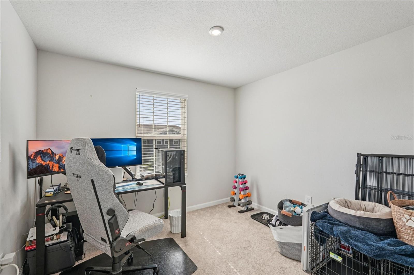 AVALON WOODS - Residential