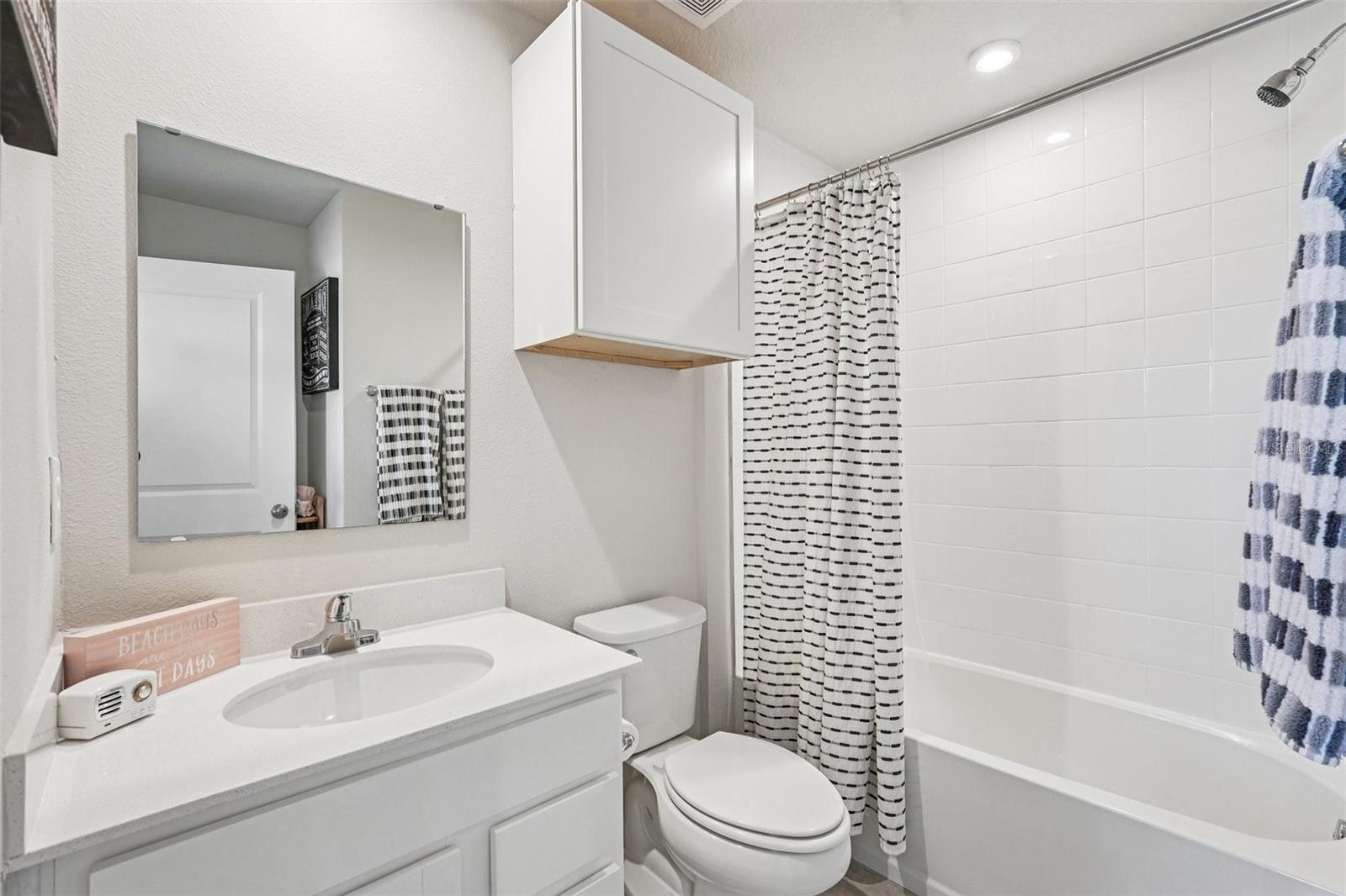 AVALON WOODS - Residential