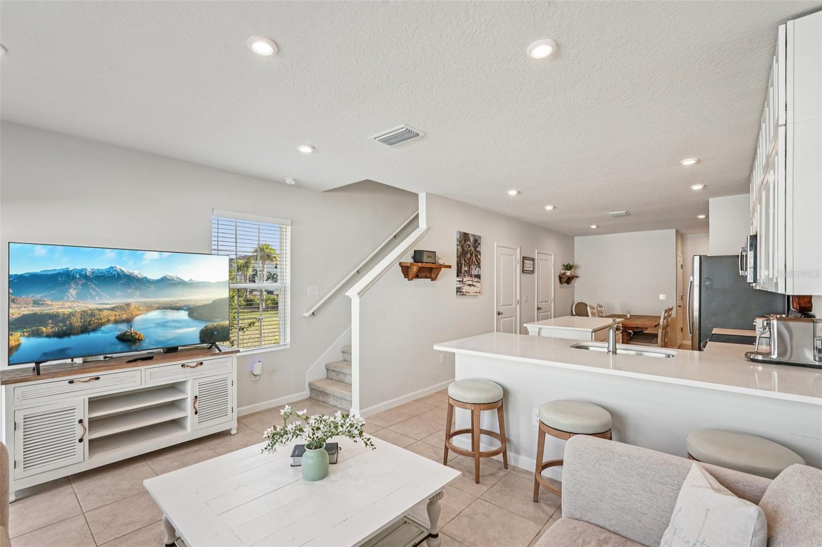 14229 CRIMSON AVENUE