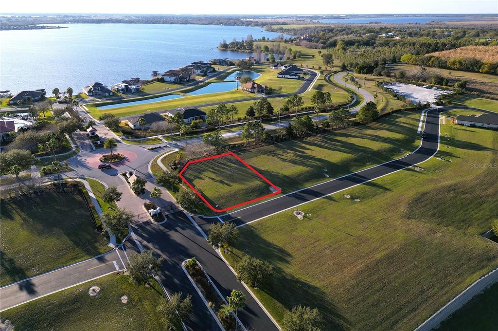 Photo of 508 Bonamia Avenue, Lake Alfred, FL 33850 (MLS # L4959758)