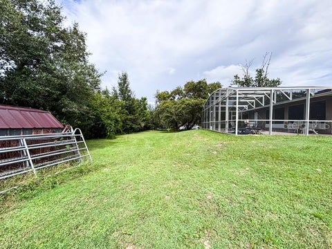 Tiny photo for 11300 Valley View Drive, Howey In The Hills, FL 34737 (MLS # G5116084)
