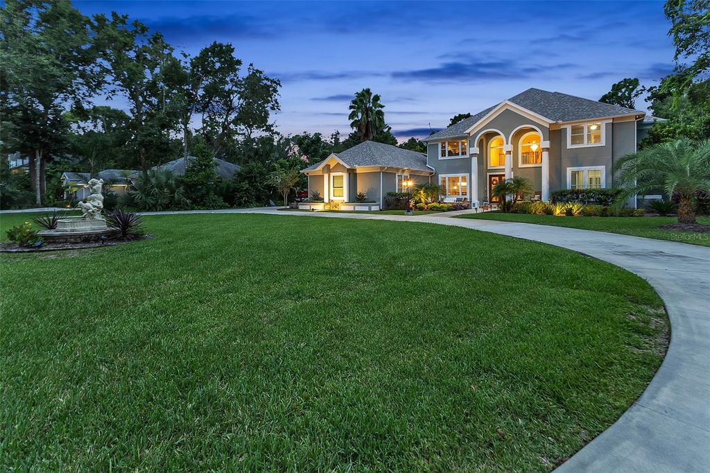 Photo of 15 Broadriver Road, Ormond Beach, FL 32174 (MLS # FC312378)