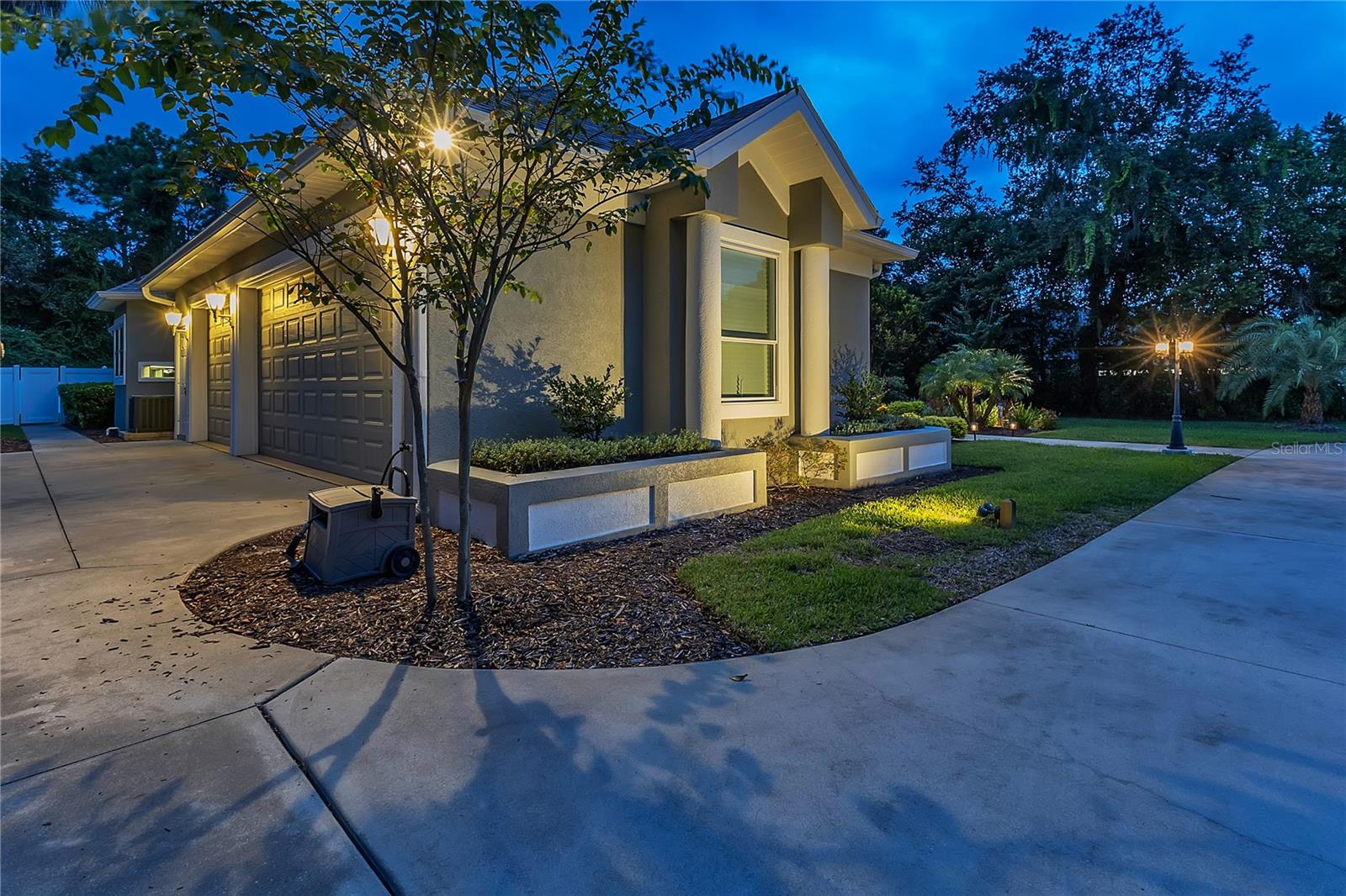 BROADWATER - Residential