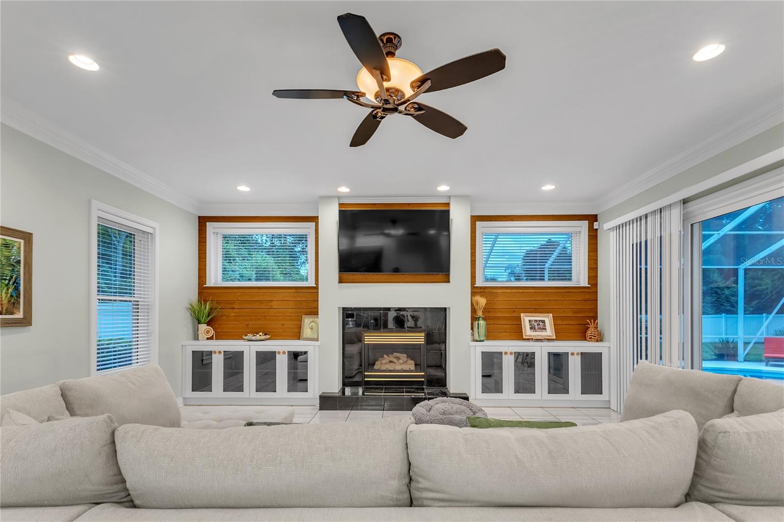 BROADWATER - Residential
