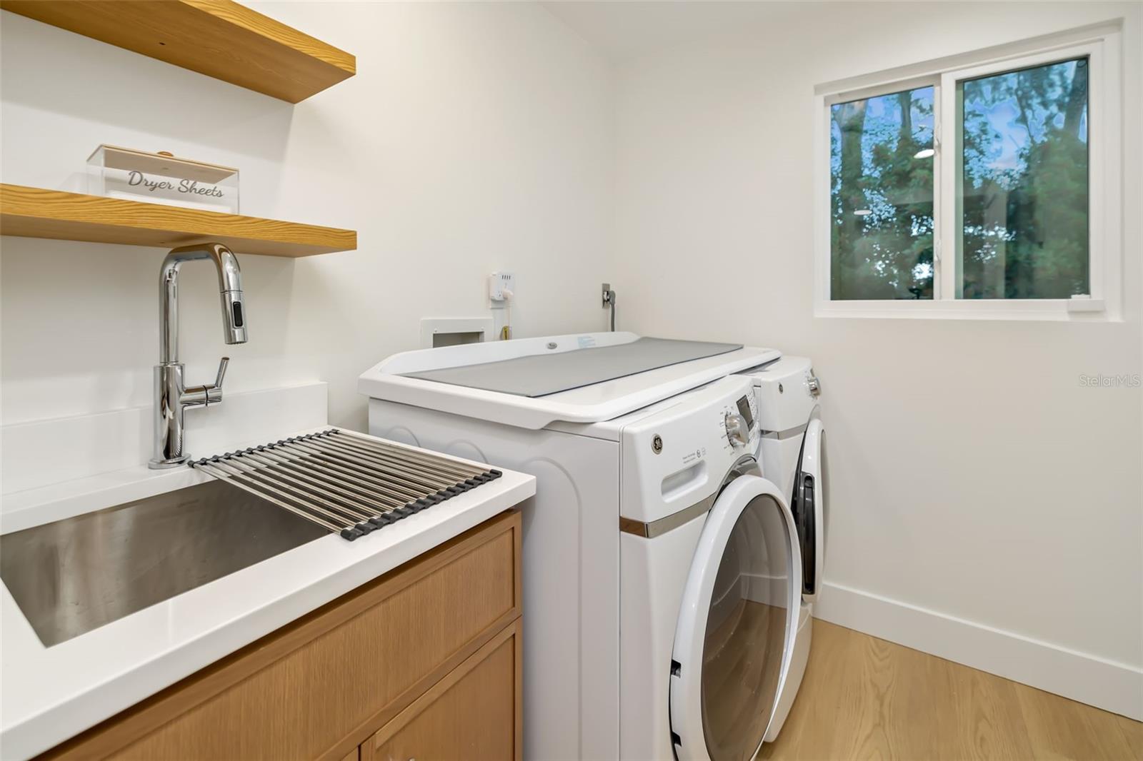 SIESTA ES BOYDS REP - Residential