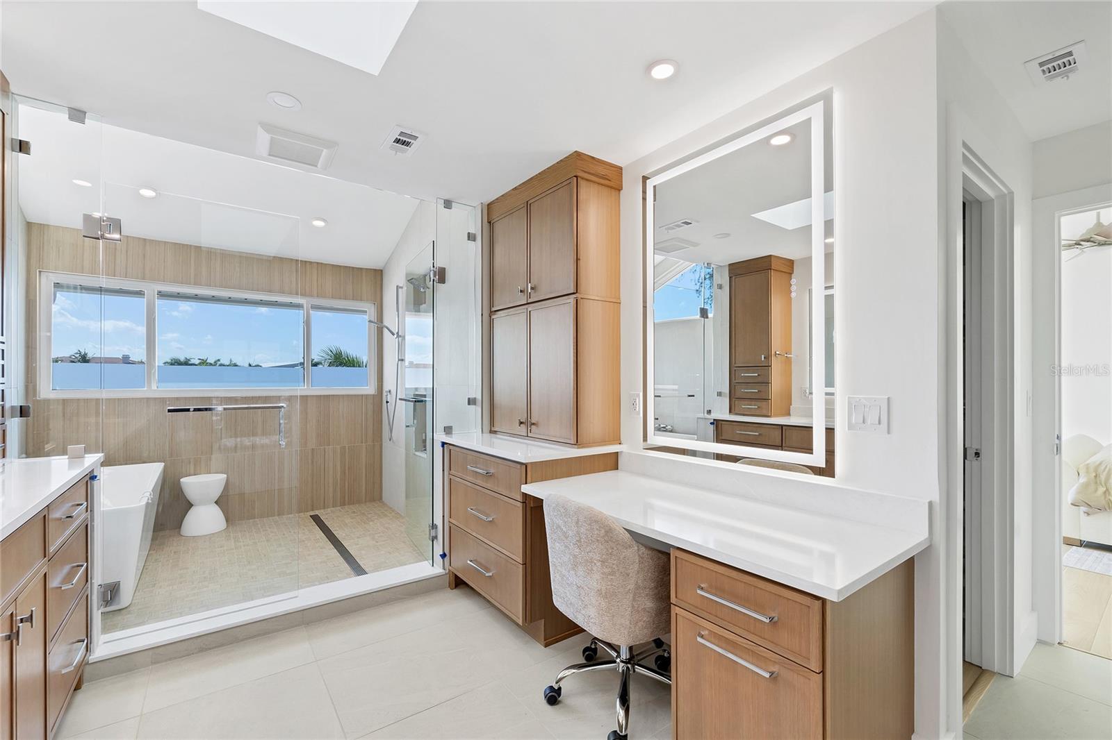 SIESTA ES BOYDS REP - Residential