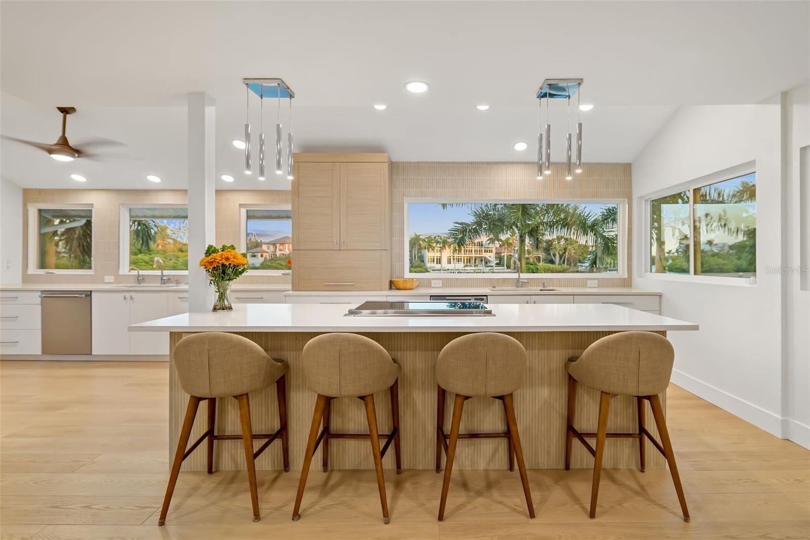 SIESTA ES BOYDS REP - Residential