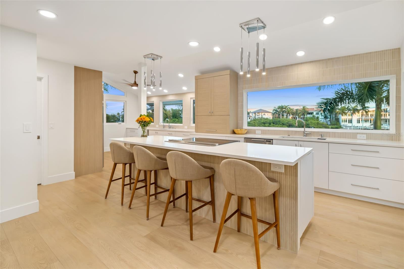 SIESTA ES BOYDS REP - Residential