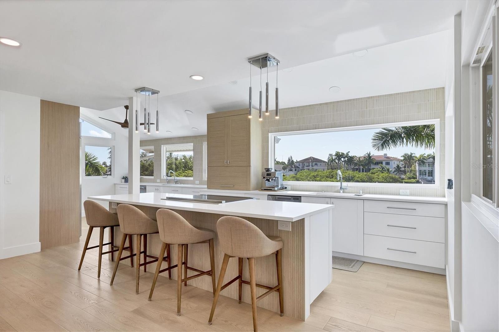 SIESTA ES BOYDS REP - Residential