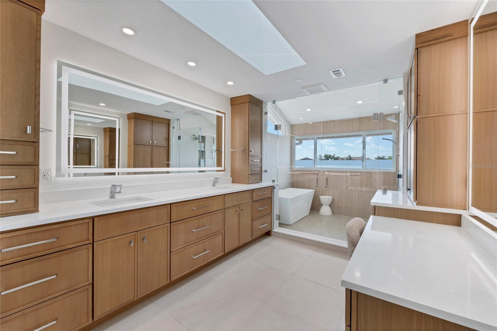 SIESTA ES BOYDS REP - Residential