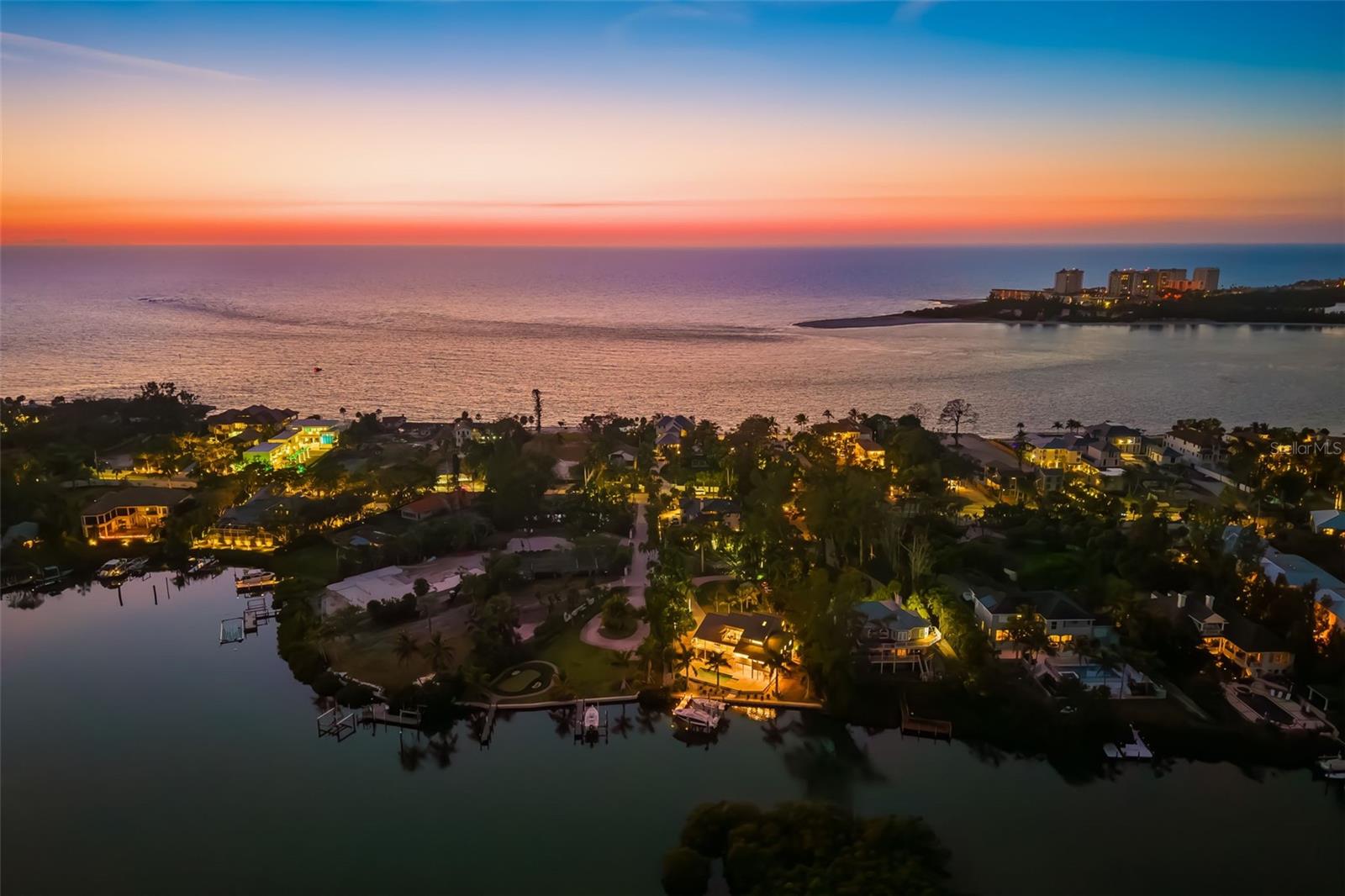 SIESTA ES BOYDS REP - Residential