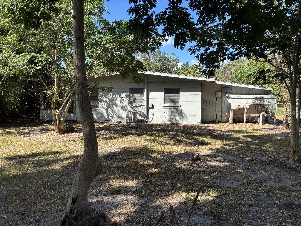 DE SOTO LAKES - Residential