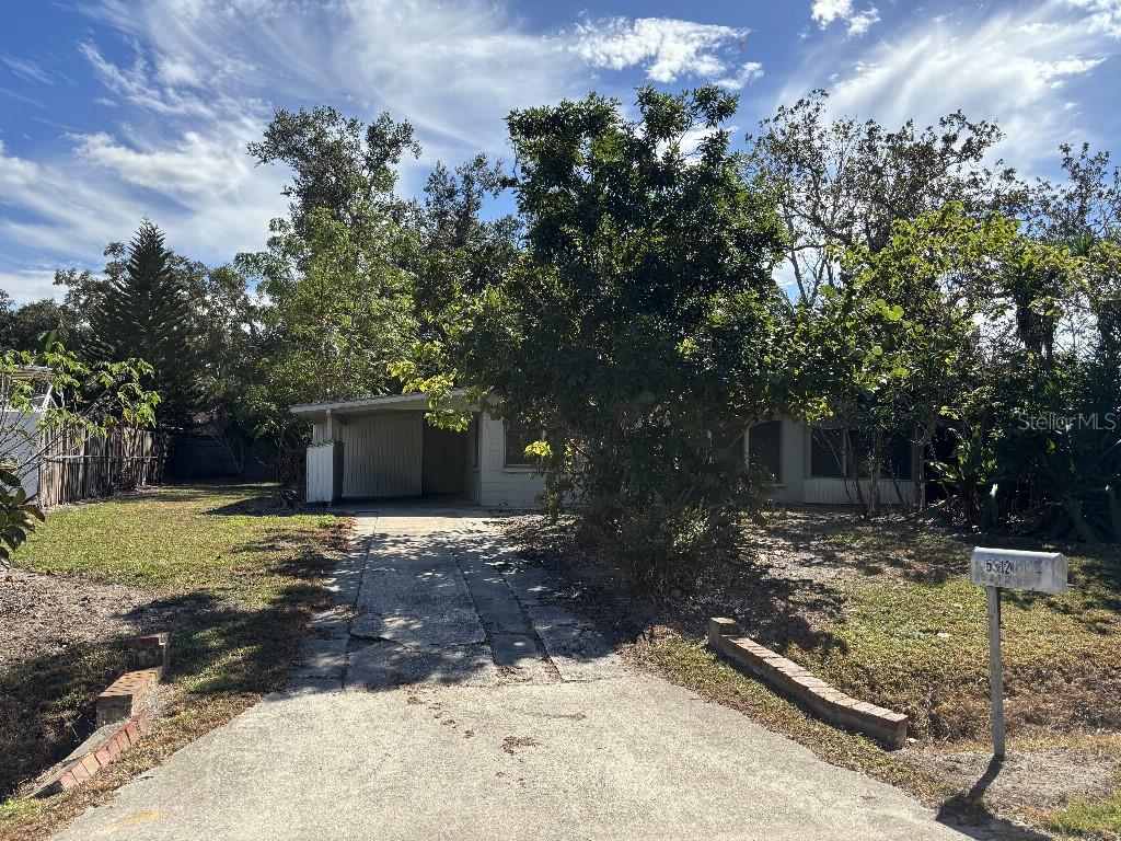 DE SOTO LAKES - Residential