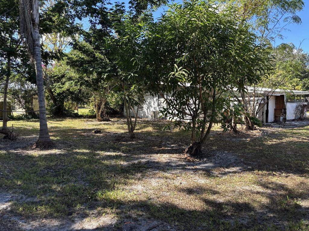 DE SOTO LAKES - Residential