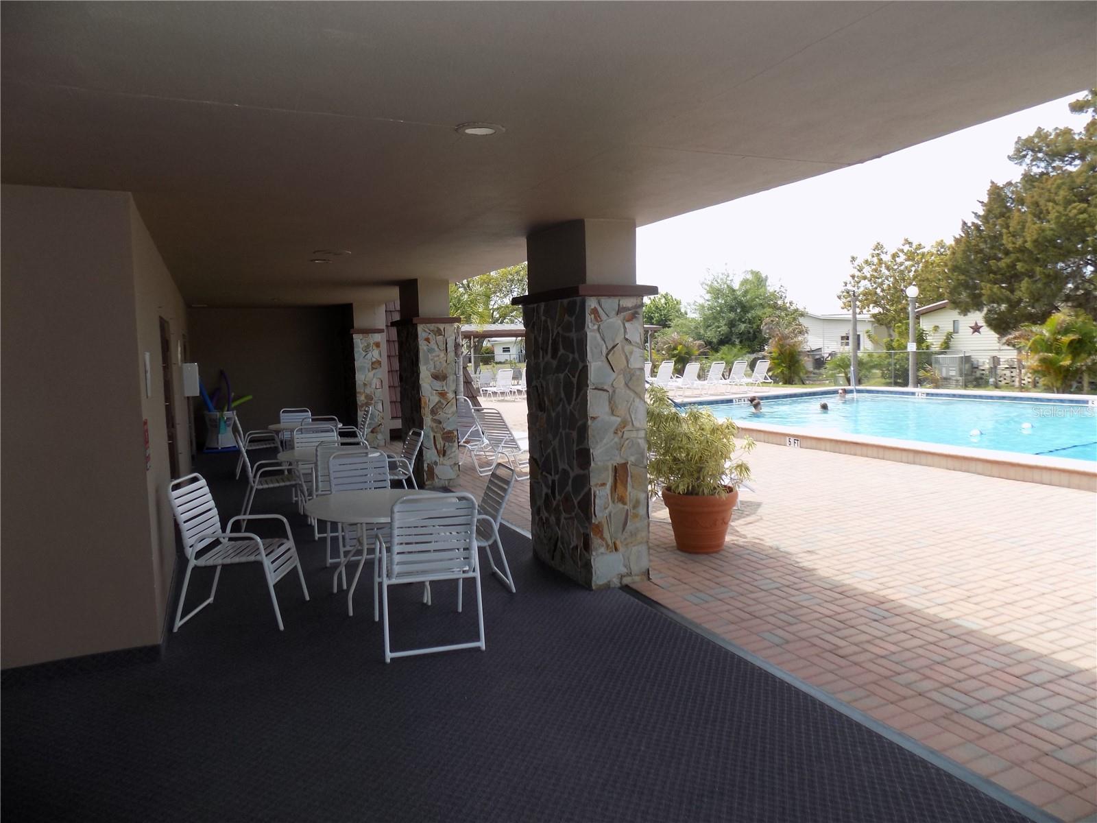 HOLIDAY PARK - Residential