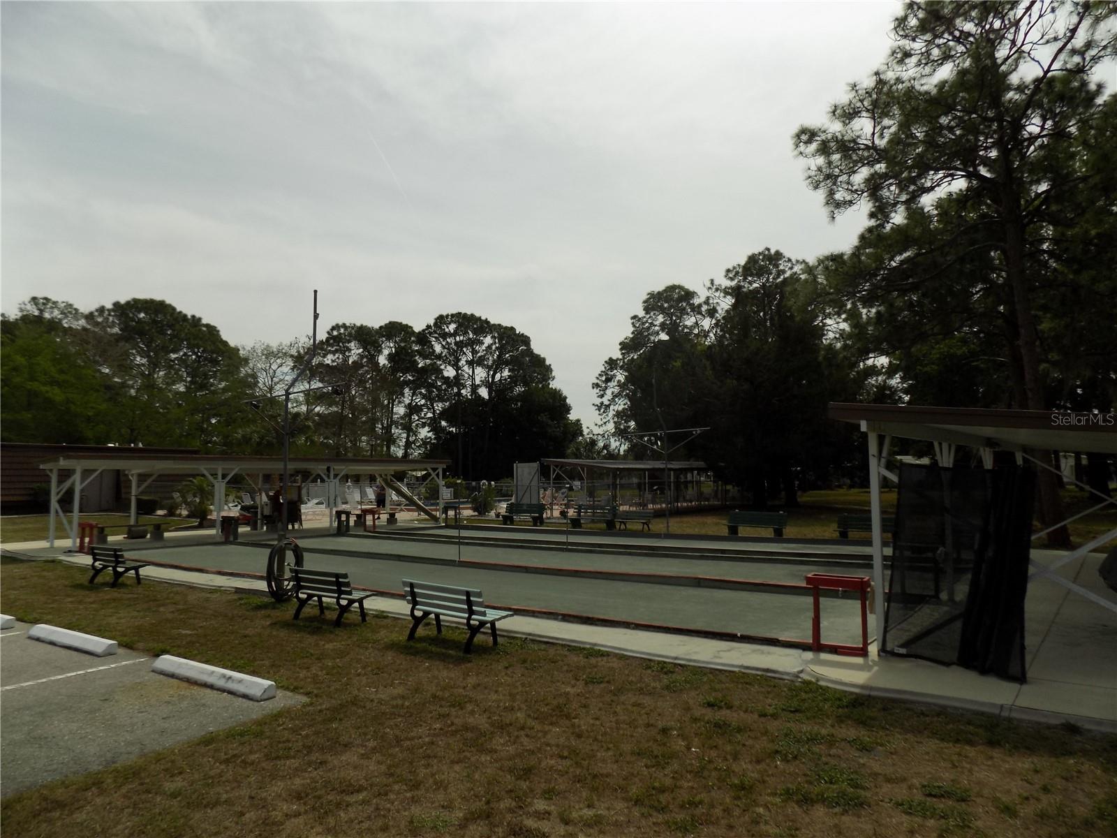 HOLIDAY PARK - Residential