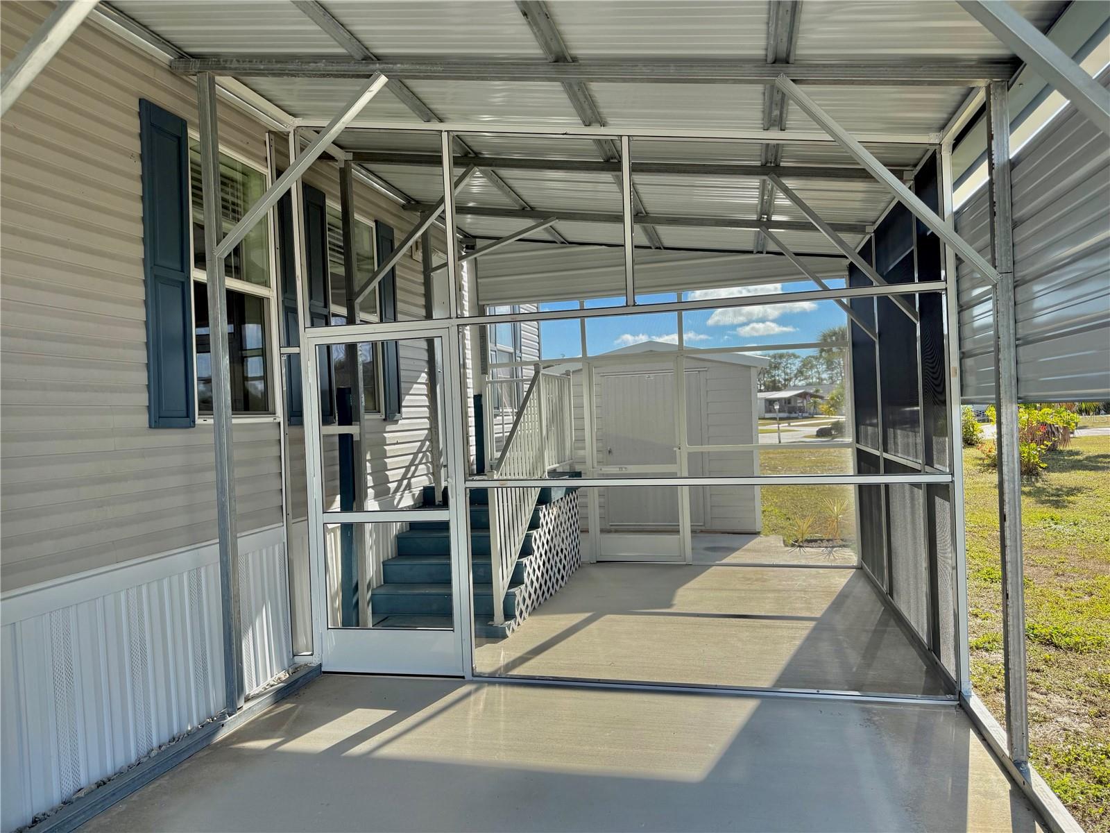 HOLIDAY PARK - Residential