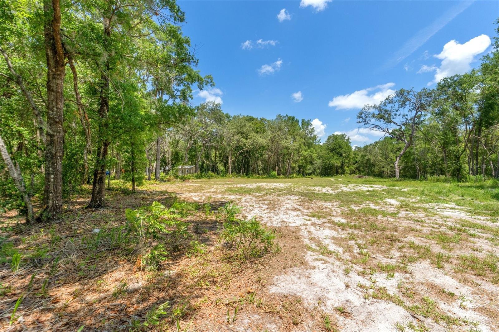 FLORIDA HIGHLANDS - Residential
