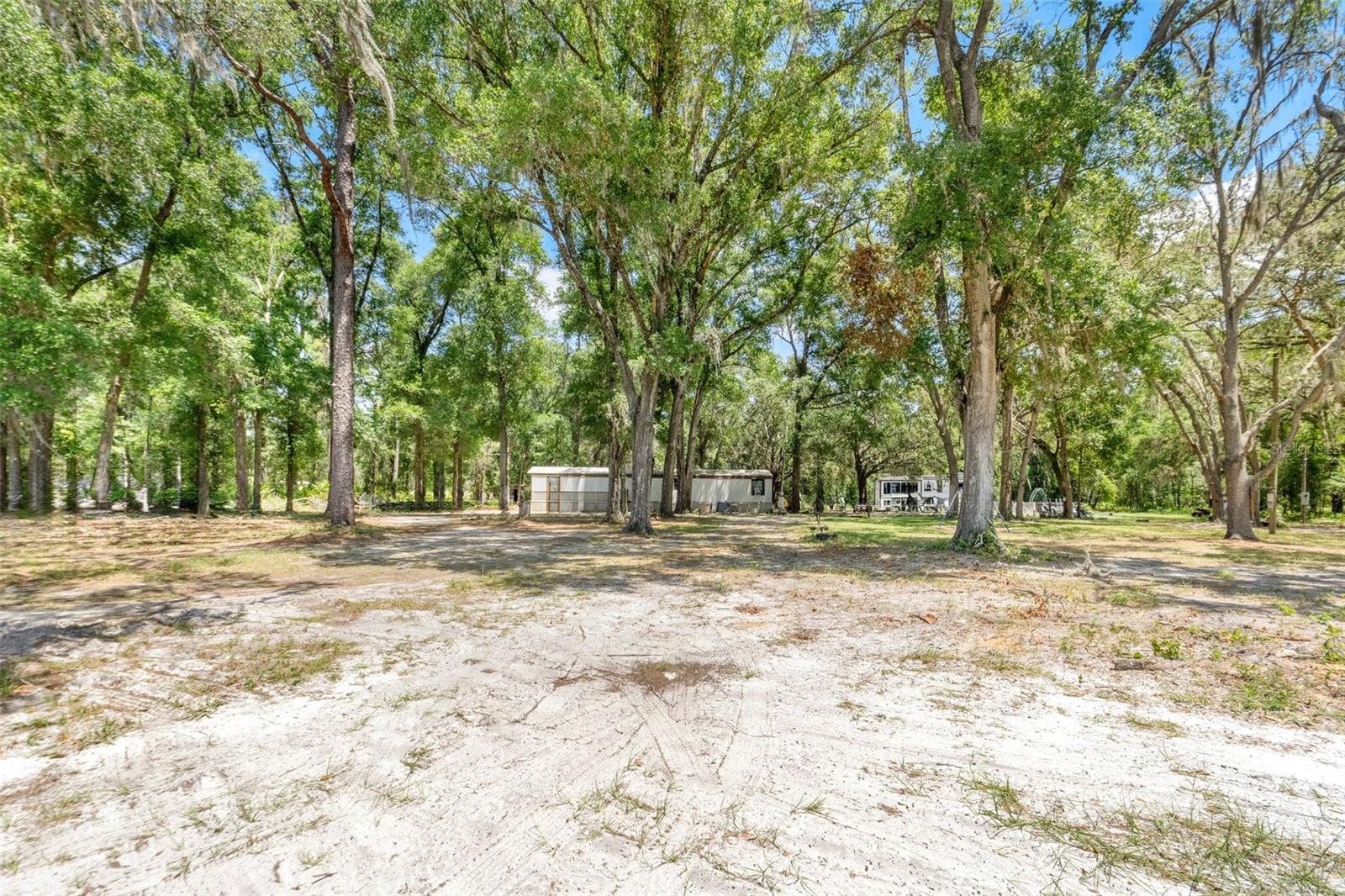 FLORIDA HIGHLANDS - Residential