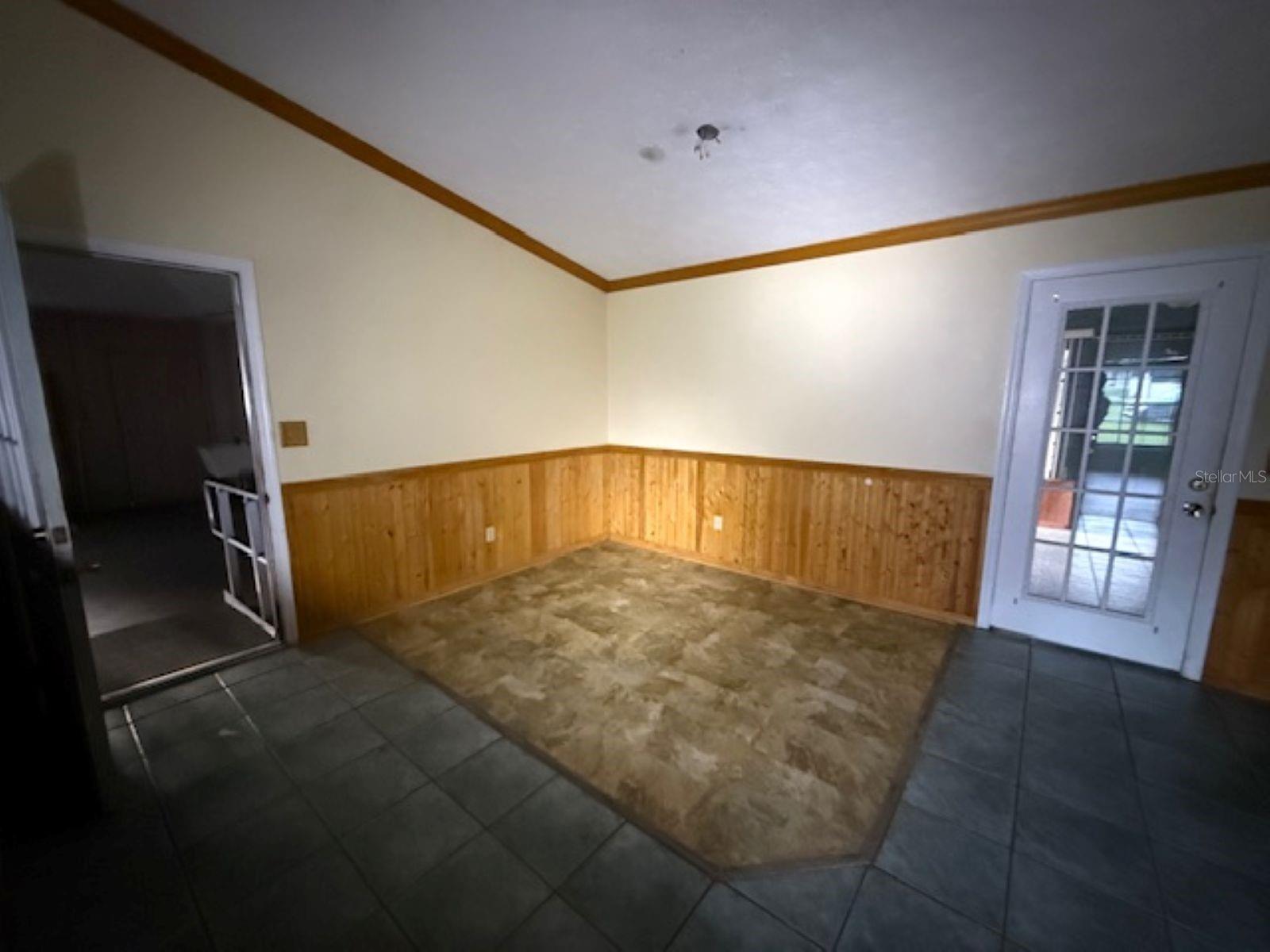 818 SE 21ST PLACE