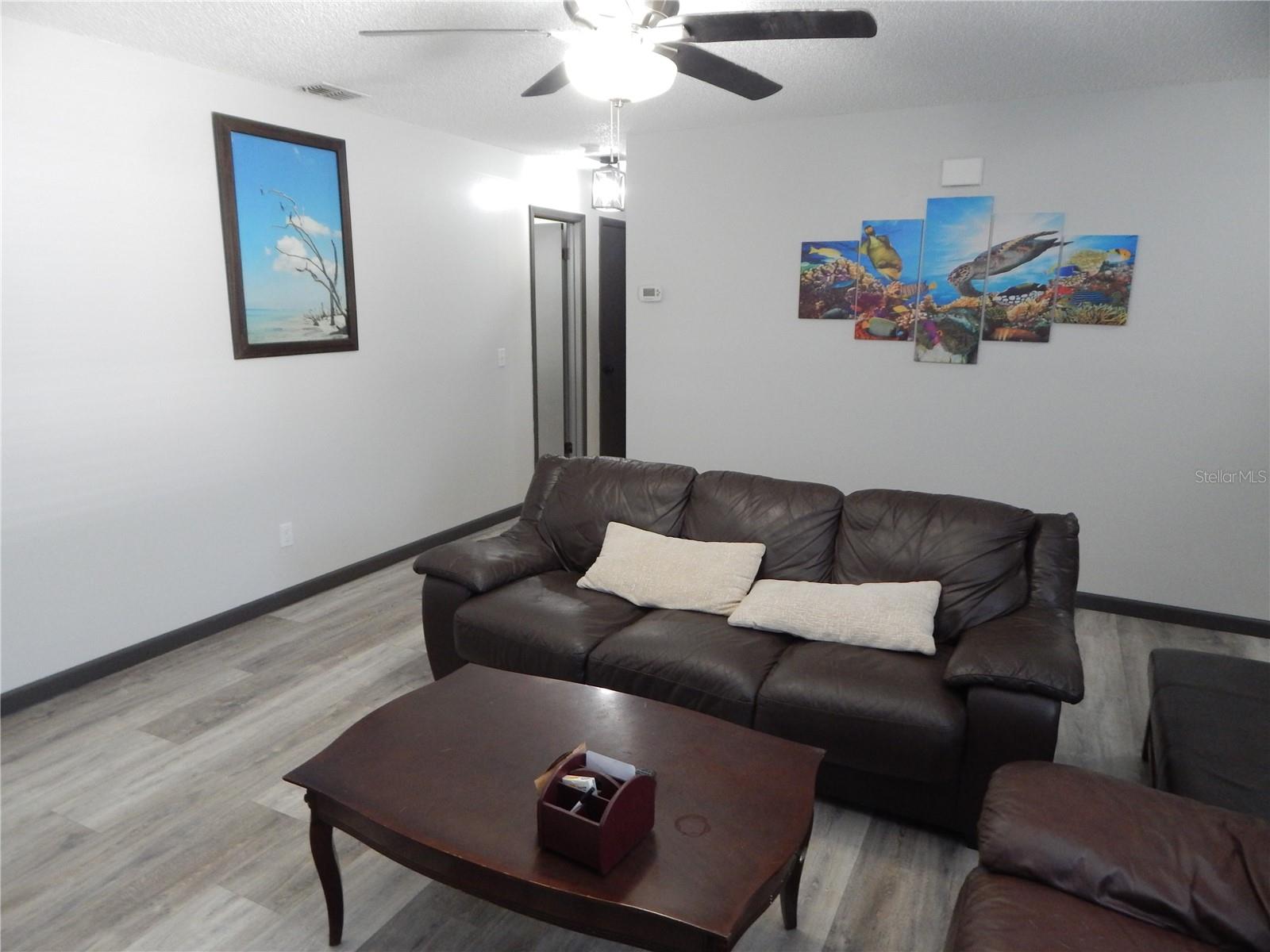 413 SPRINGVIEW DRIVE
