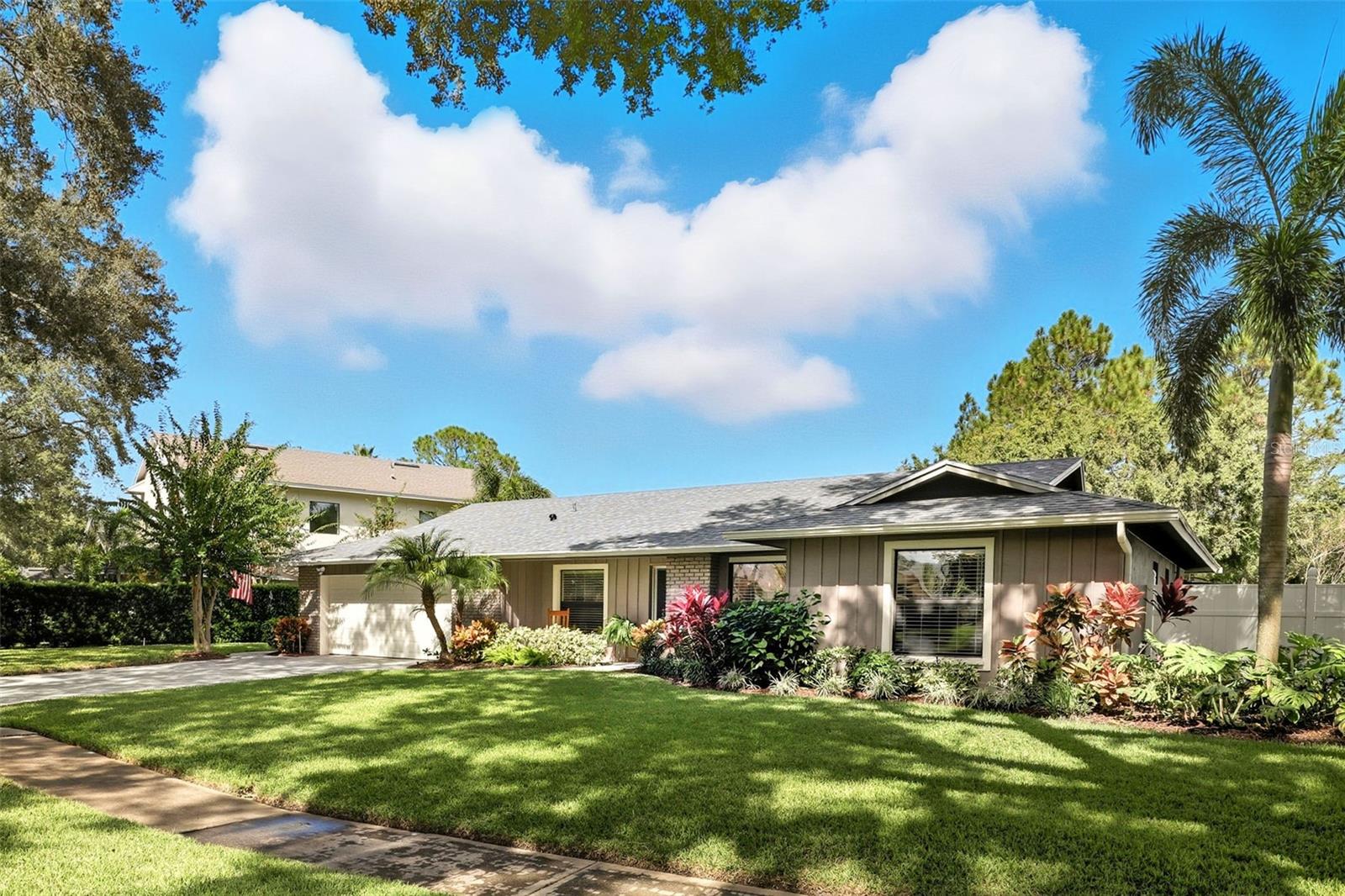 1346 GOLFSIDE DRIVE
