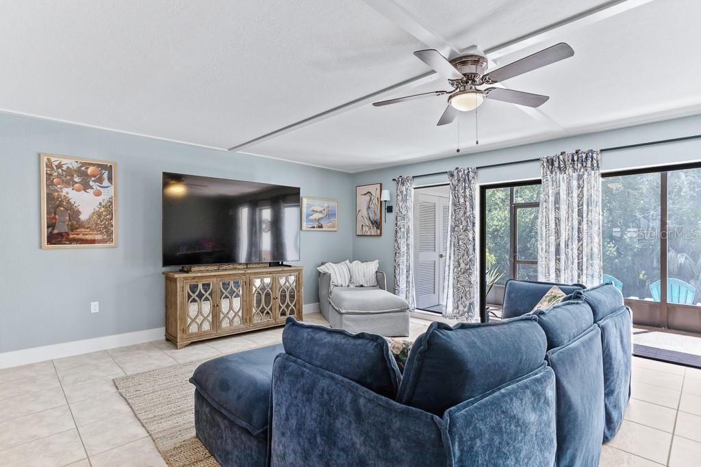 EAST LAKE WOODLANDS CLUSTER HOMES - Residential