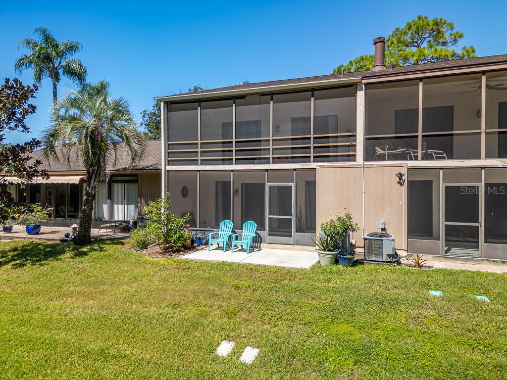 EAST LAKE WOODLANDS CLUSTER HOMES - Residential