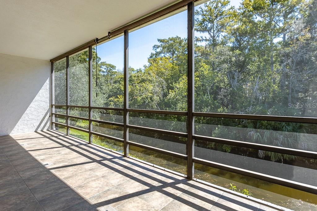 EAST LAKE WOODLANDS CLUSTER HOMES - Residential