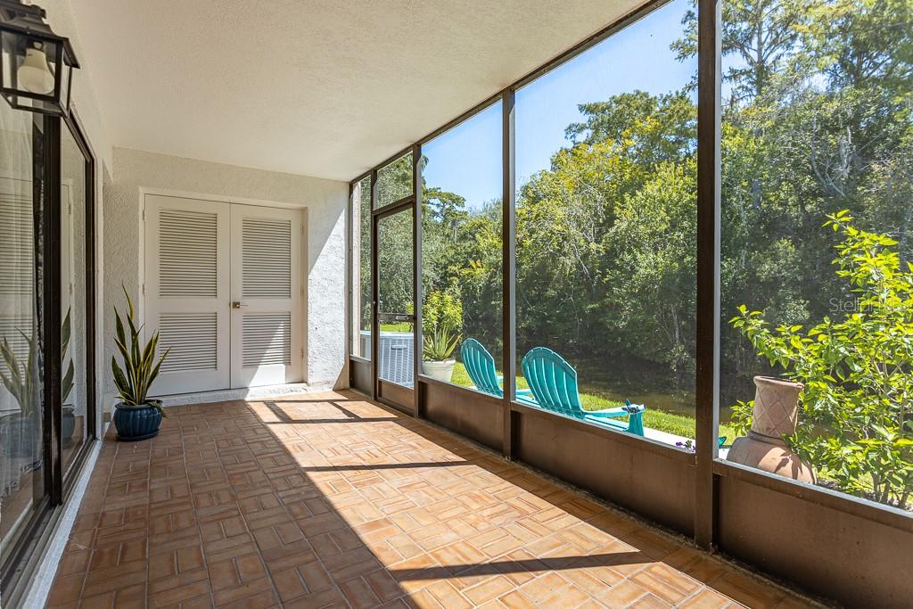 EAST LAKE WOODLANDS CLUSTER HOMES - Residential