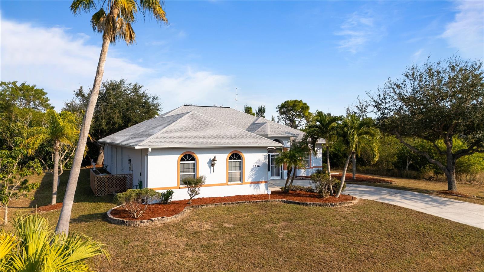 PORT CHARLOTTE SEC 94 01 STREP - Residential