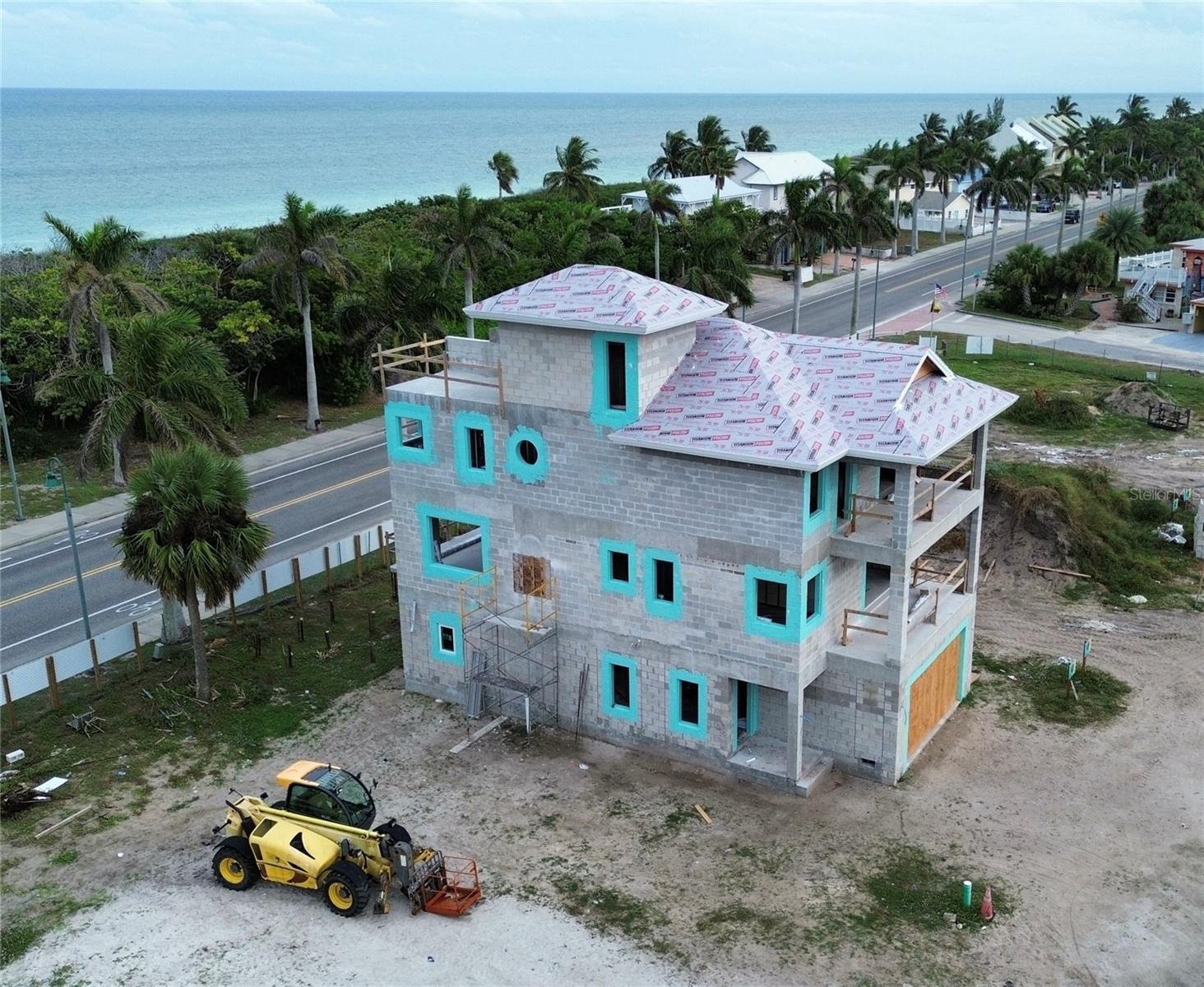 CORAL SANDS - Residential