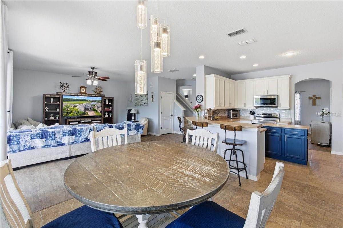 GRANDE CHAMPION - Residential