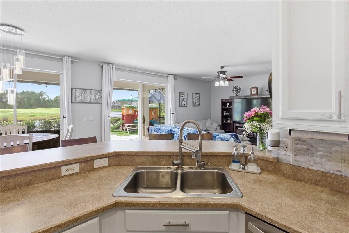 GRANDE CHAMPION - Residential