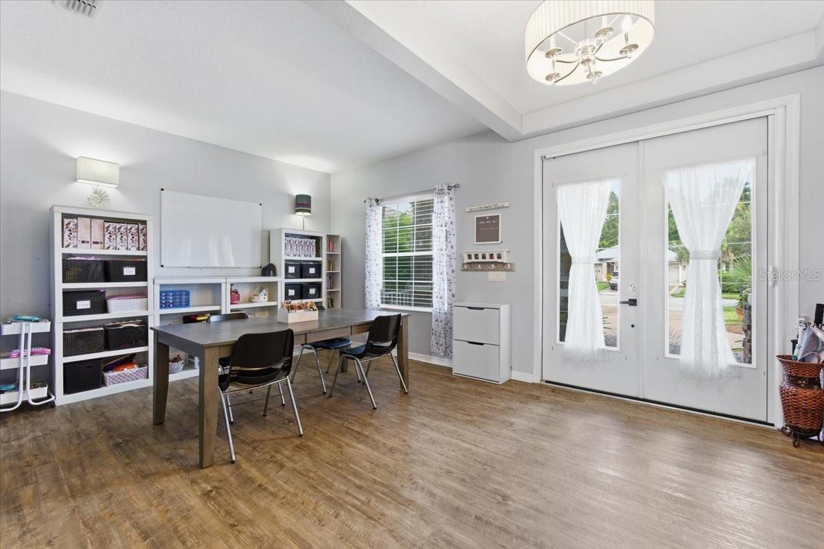 GRANDE CHAMPION - Residential