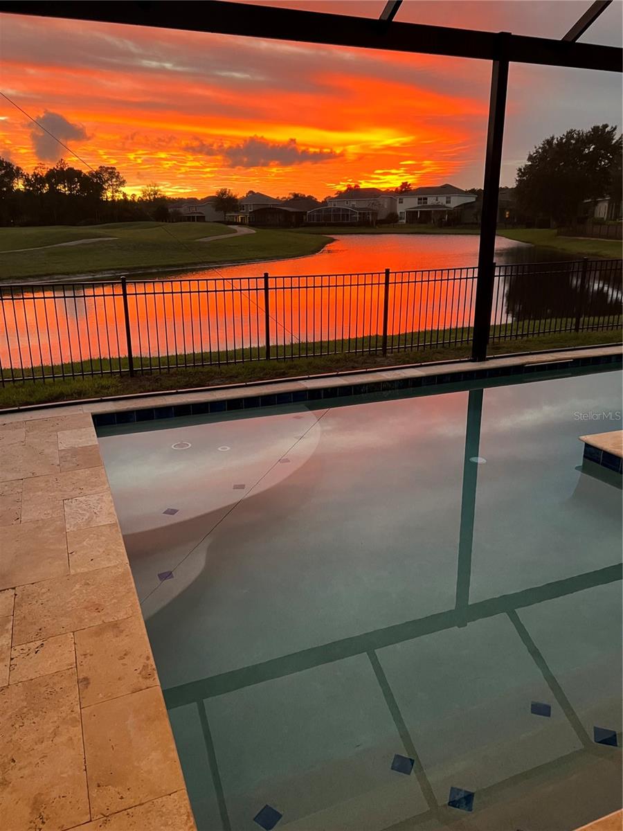 GRANDE CHAMPION - Residential