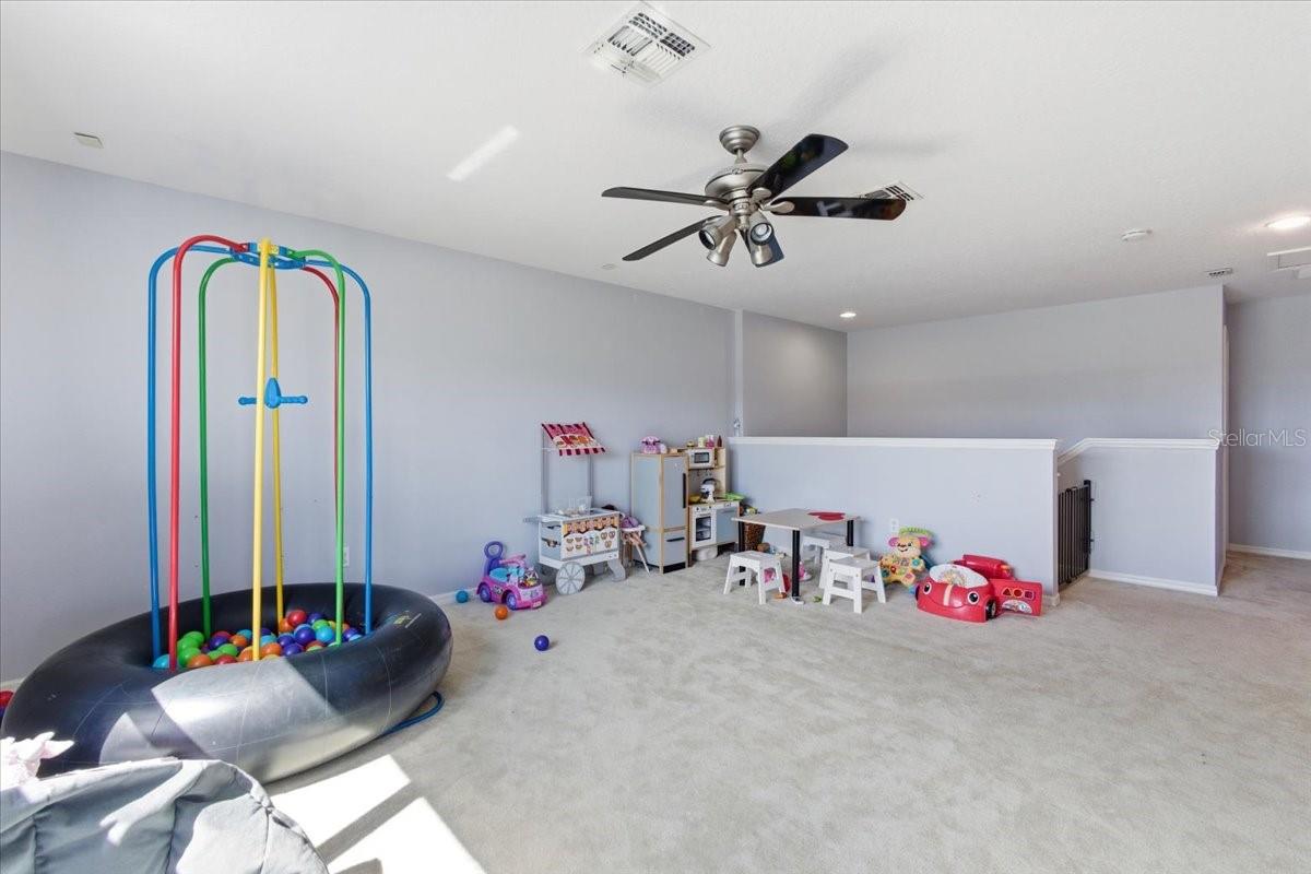 GRANDE CHAMPION - Residential