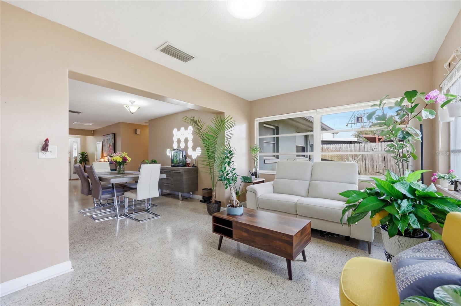 LAKE MARY COURT - Residential