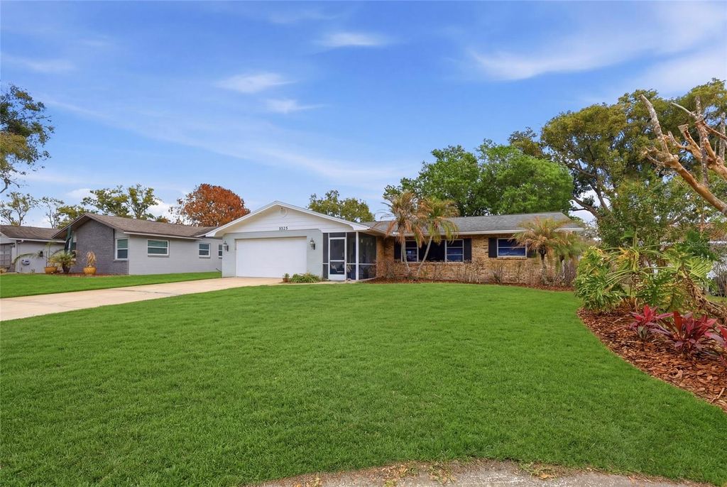 Photo of 5525 Chenault Avenue, Edgewood, FL 32839 (MLS # O6387629)