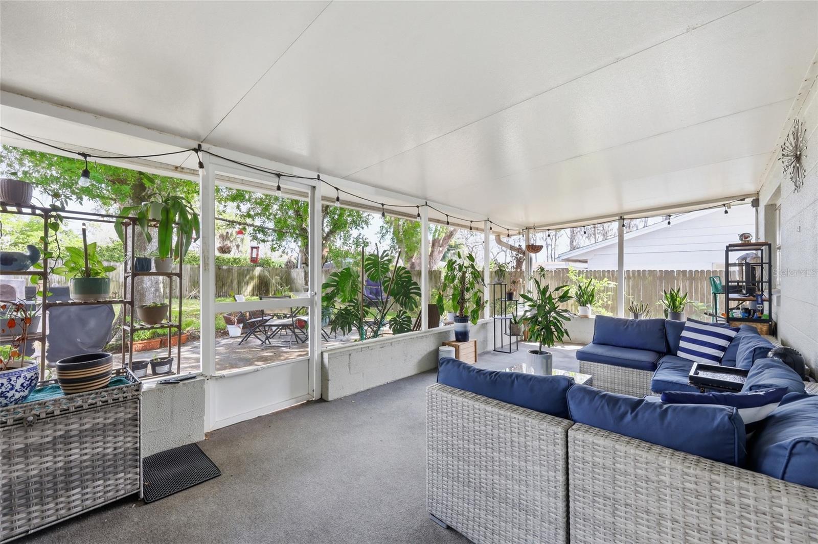 LAKE MARY COURT - Residential