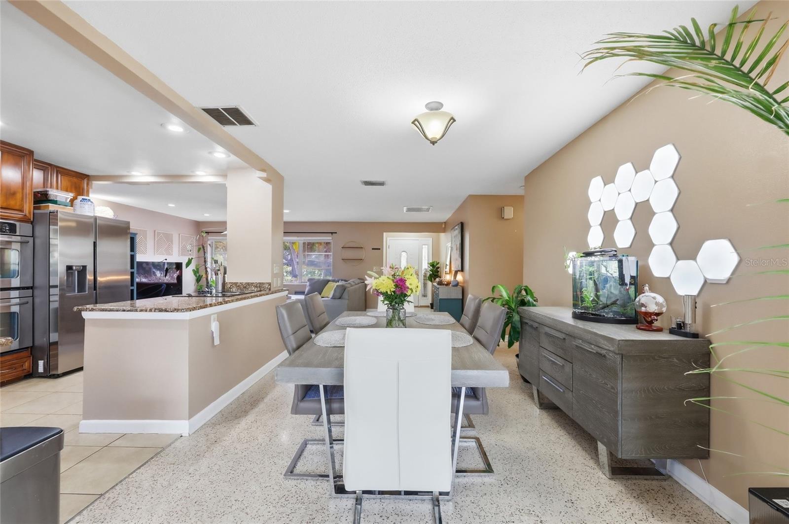 LAKE MARY COURT - Residential