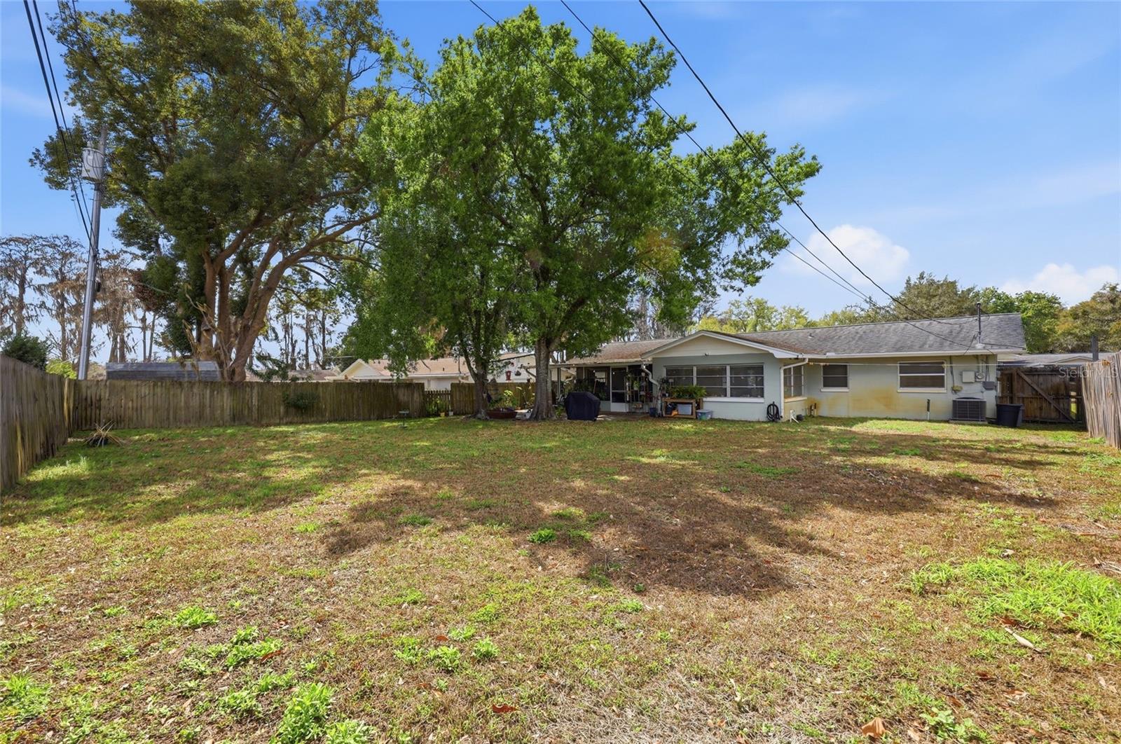 LAKE MARY COURT - Residential