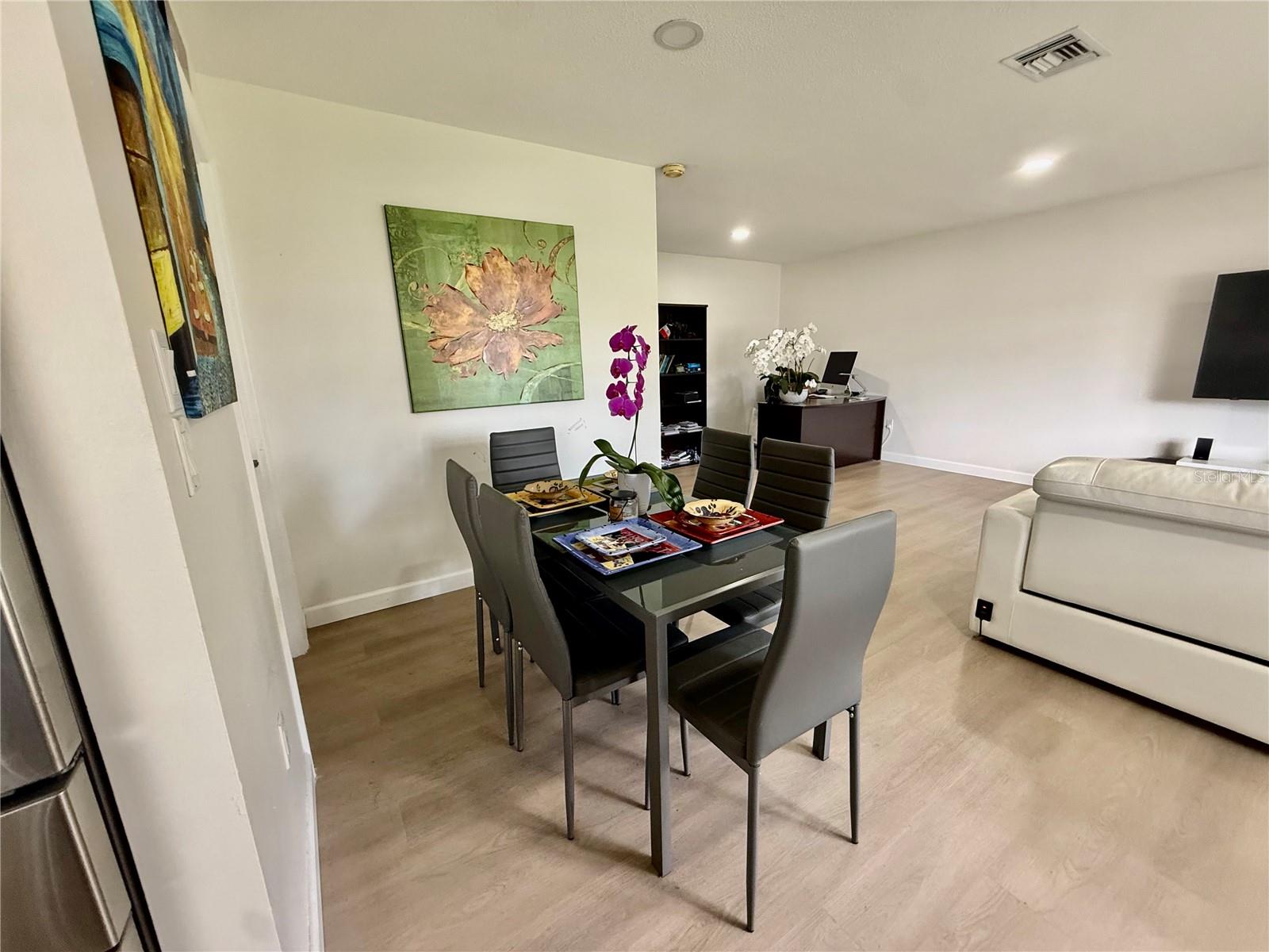 5440 RIVERBLUFF CIRCLE 87