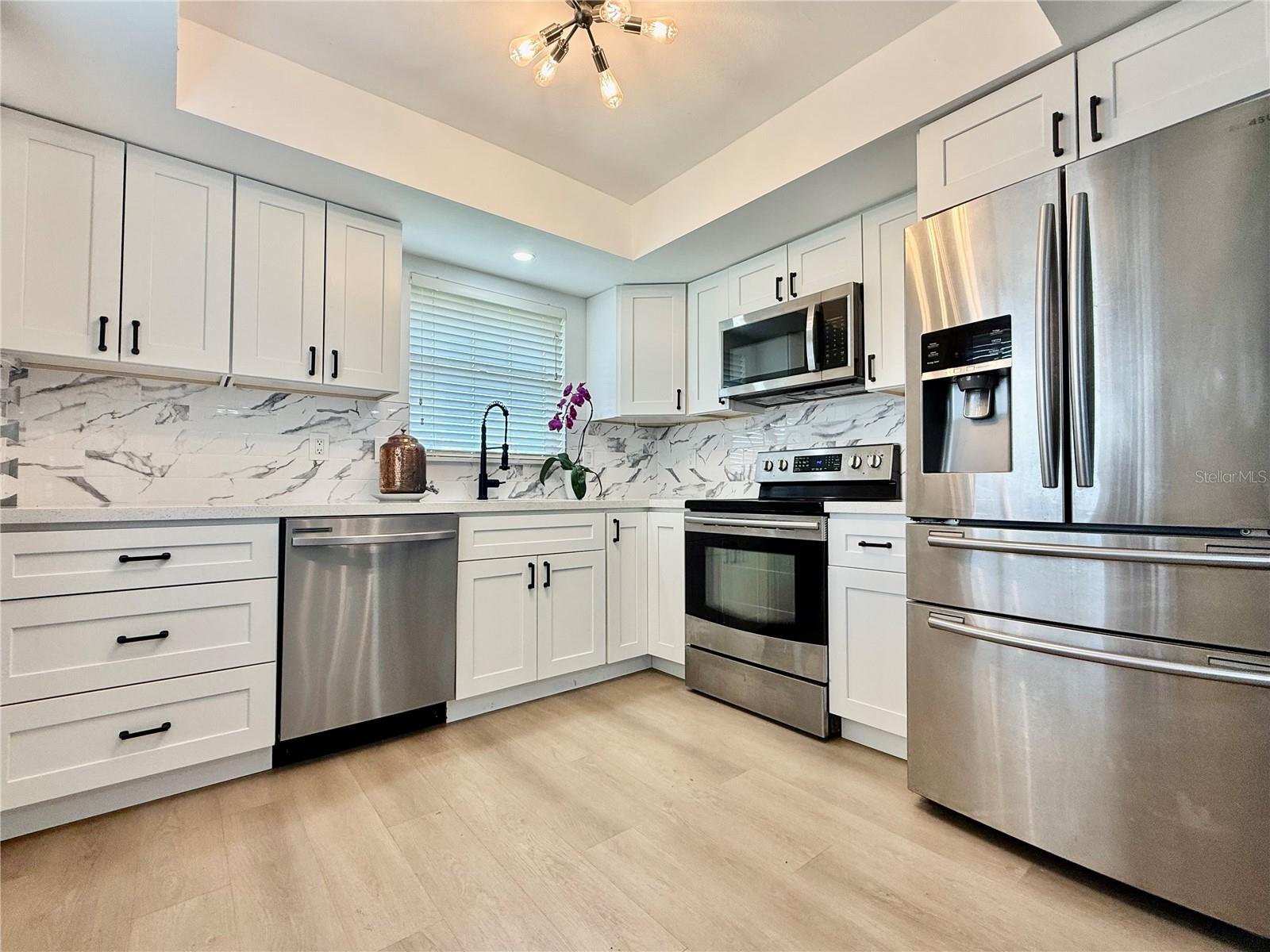 5440 RIVERBLUFF CIRCLE 87