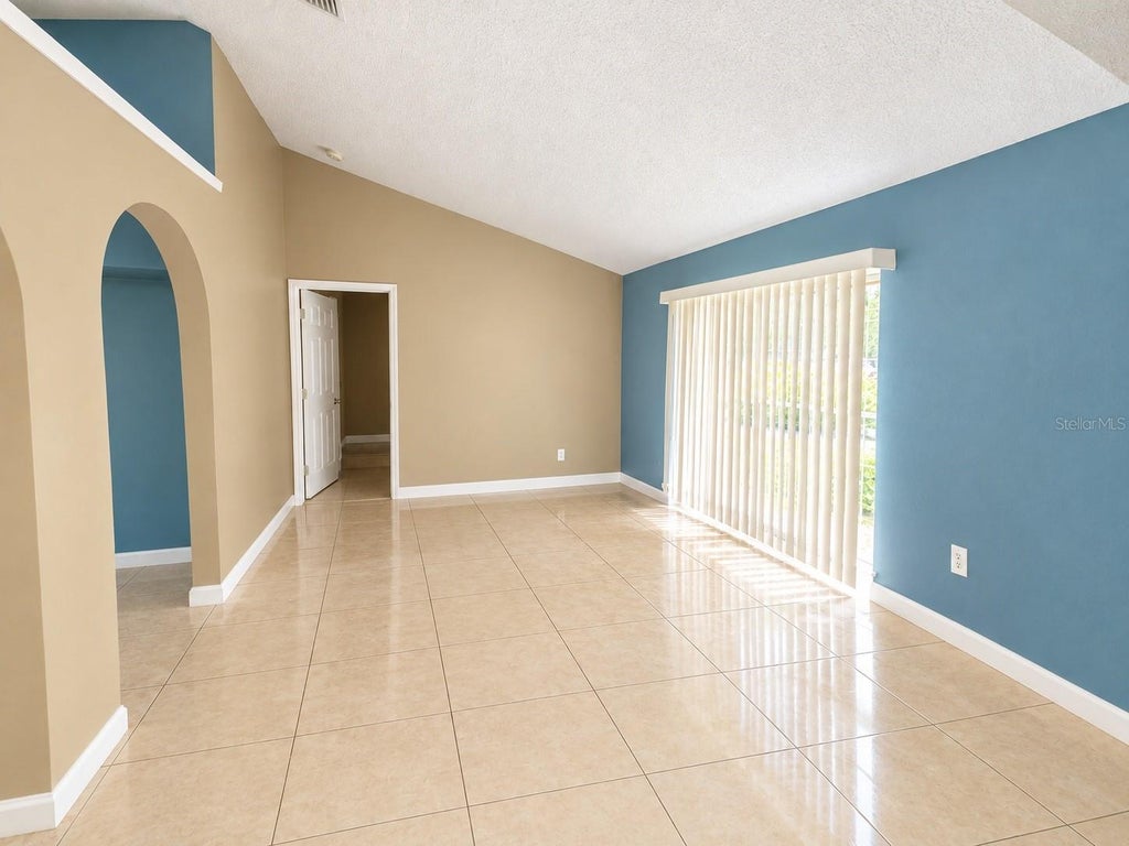 Photo of 1017 Dudley Drive, Kissimmee, FL 34758 (MLS # S5159278)